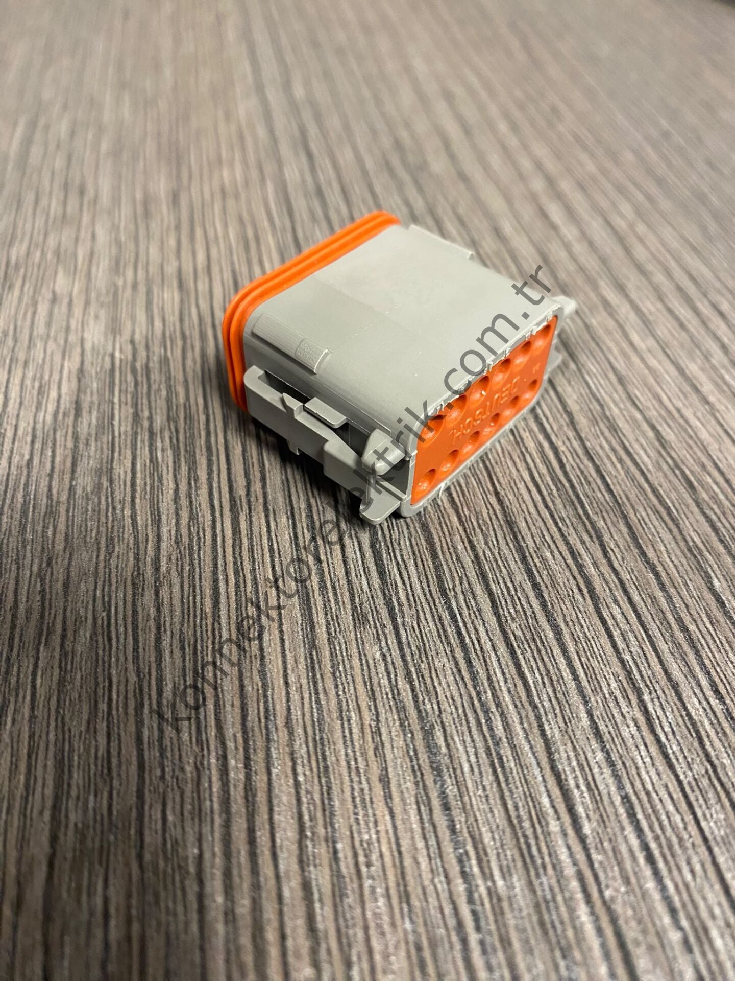 TE CONNECTIVITY DT06-12S 12 Pin Dişi Kontaklı Kablo Tipi Deutsch Konnektör