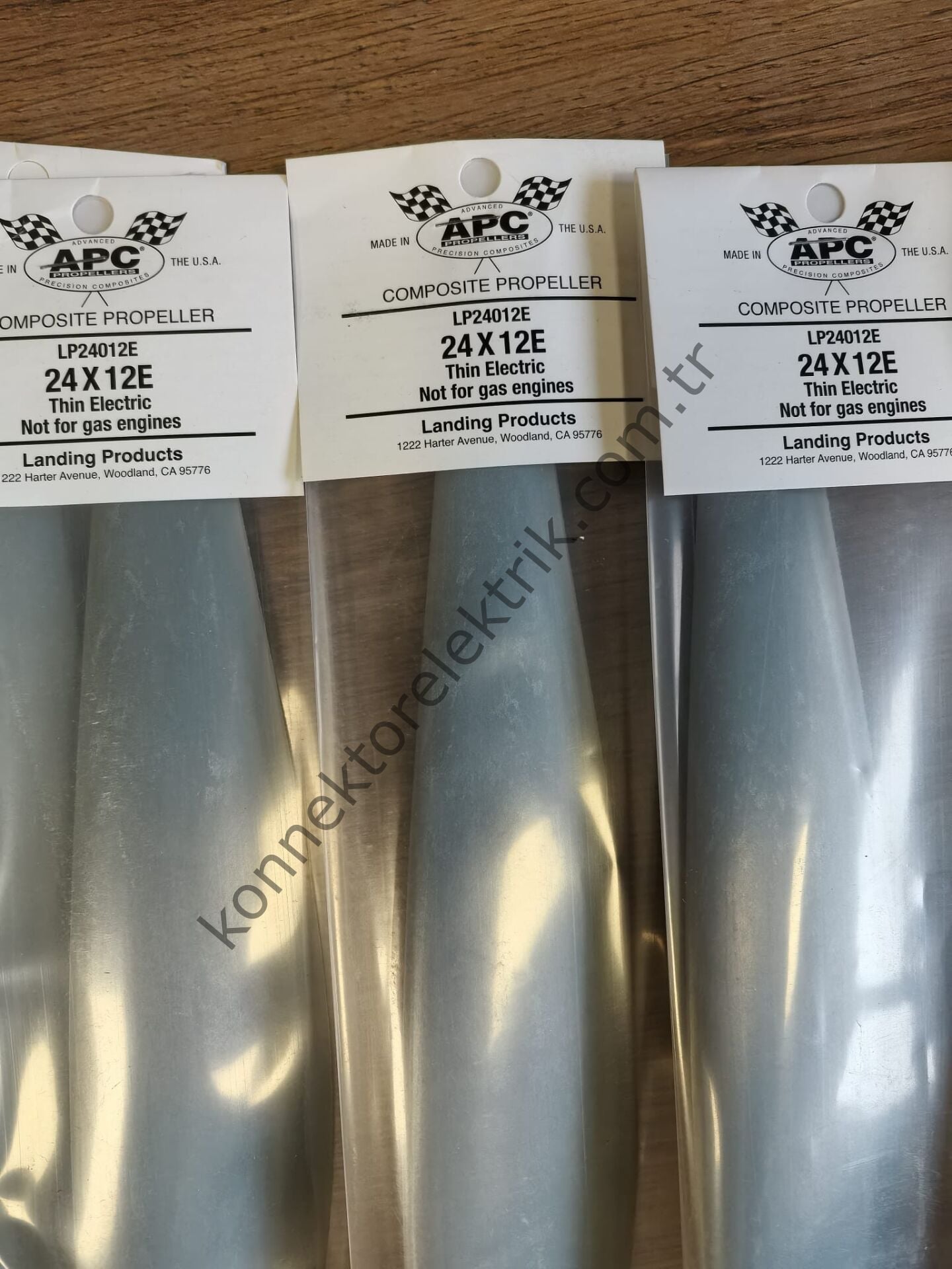 APC 24x12E Thin Electric Fiberglass Drone Pervanesi (LP2412E)