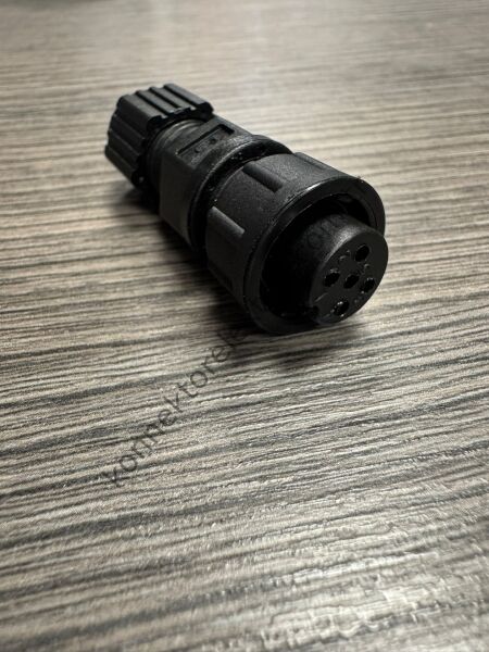 AMPHENOL LTW Serisi 5 Pin IP67 Kablo Tipi Dişi Konnektör