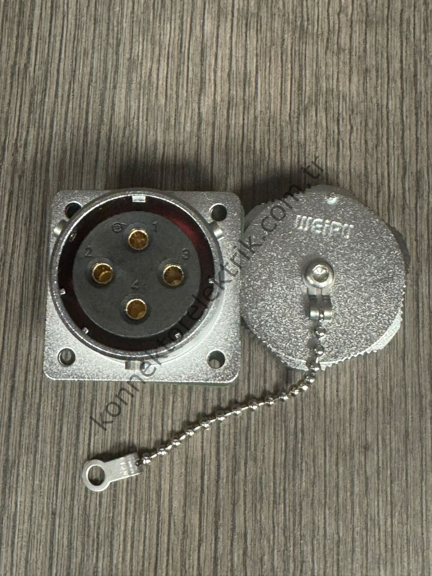 WEIPU WY32K4Z 4 Pin IP67 Metal Kasa Bayonet Panel Tipi Dişi Su Geçirmez Konnektör
