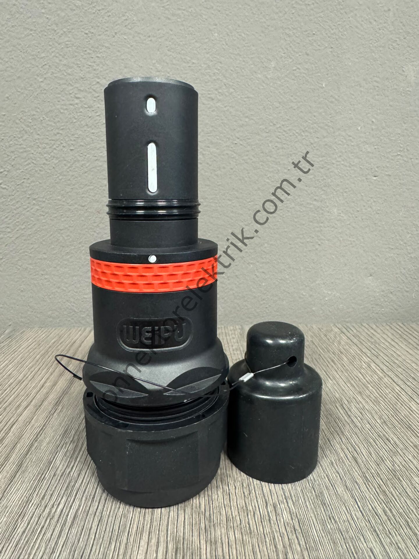 WEIPU WH800A-TJ-L1-500 1 Pin IP67 800A Kablo Tipi Erkek Powerlock Su Geçirmez Konnektör