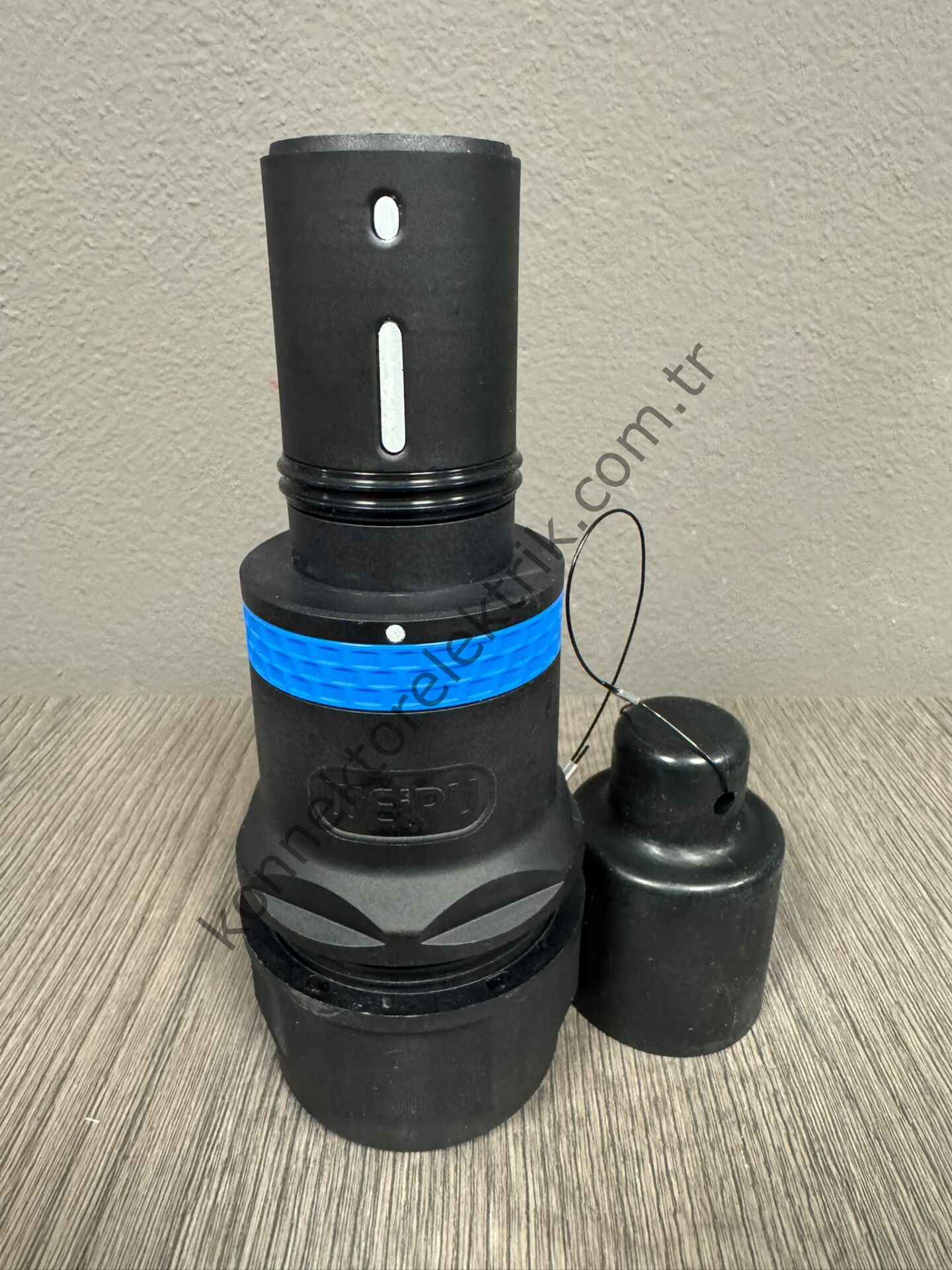 WEIPU WH800A-TJ-N-500 1 Pin IP67 800A Kablo Tipi Erkek Powerlock Su Geçirmez Konnektör