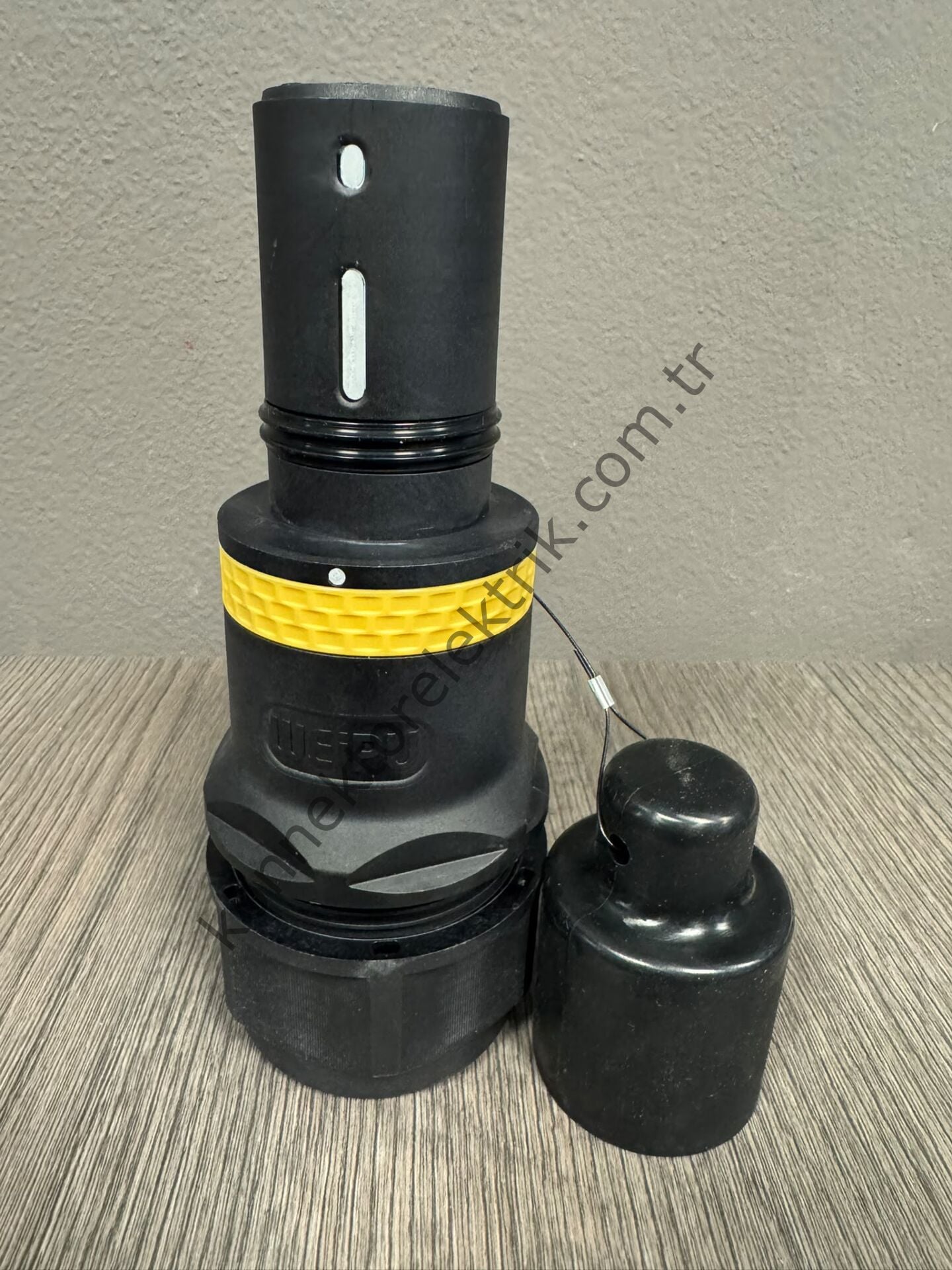 WEIPU WH800A-TJ-L3-500 1 Pin IP67 800A Kablo Tipi Erkek Powerlock Su Geçirmez Konnektör