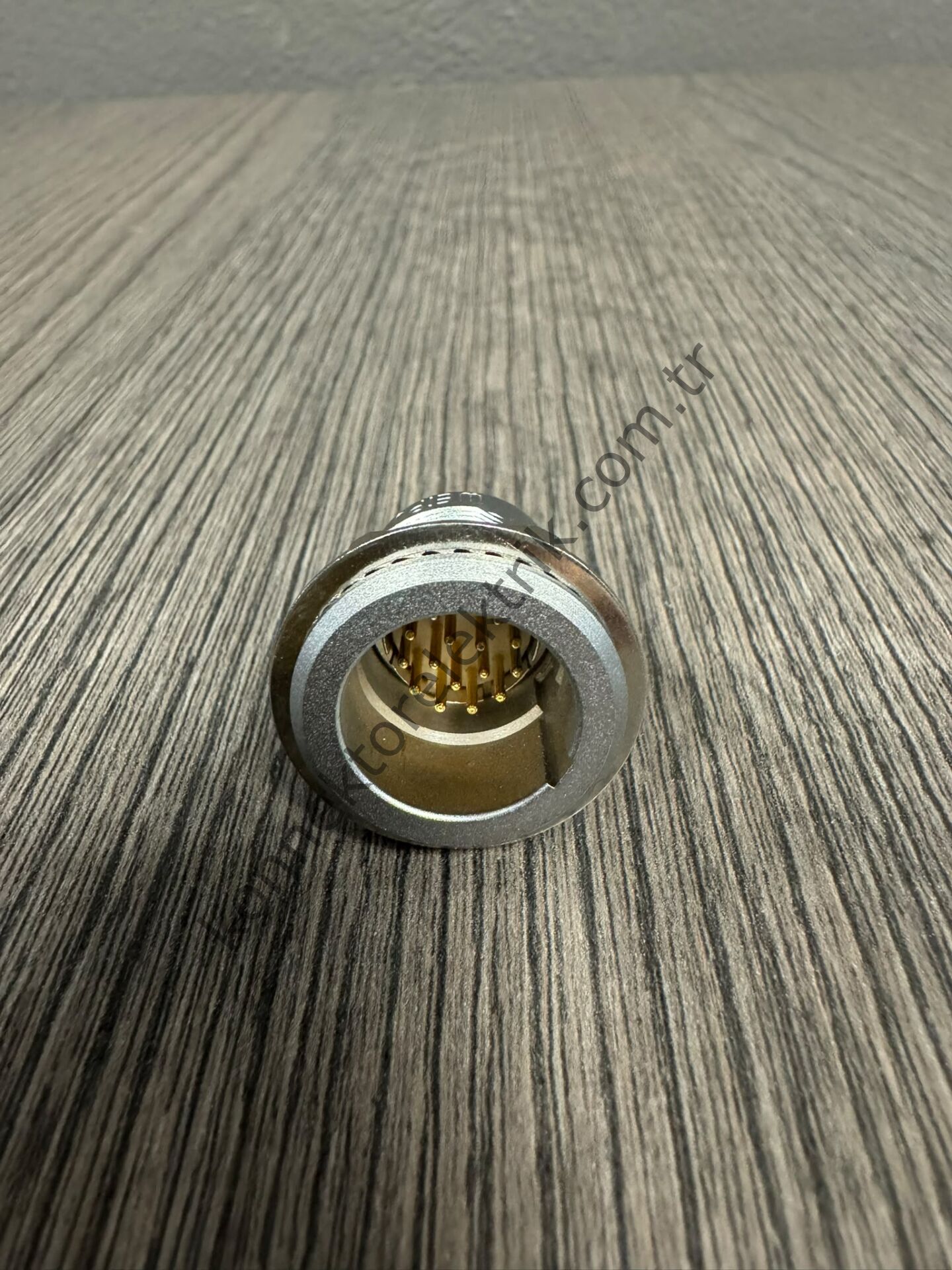 WEIPU ZGG.3B.316.CLA 16 Pin IP50 Metal Kasa Panel Tipi Erkek Medikal Konnektör