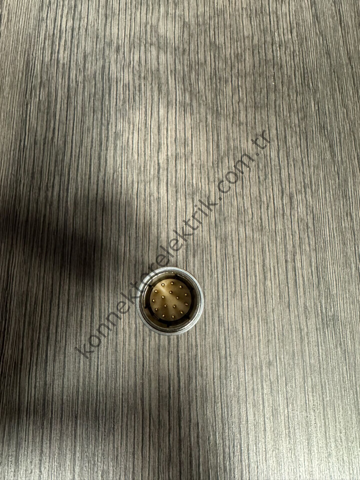 WEIPU TGG.3B.316.CLAD62 16 Pin IP50 Metal Kasa Kablo Tipi Erkek Medikal Konnektör