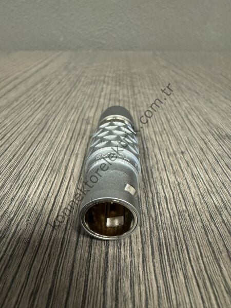 WEIPU TGG.3B.316.CLAD62 16 Pin IP50 Metal Kasa Kablo Tipi Erkek Medikal Konnektör