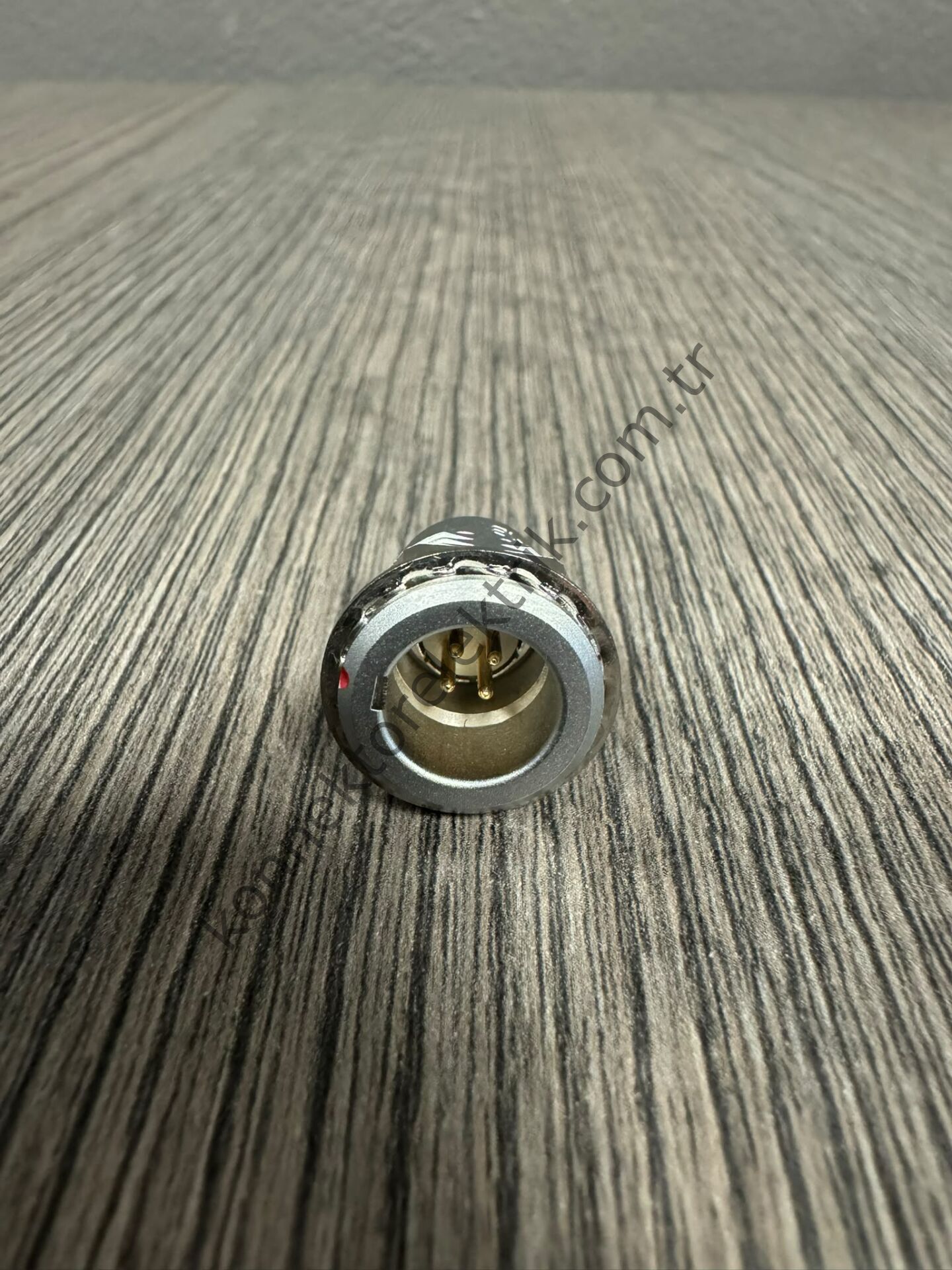 WEIPU ZGG.1B.304.CLA 4 Pin IP50 Metal Kasa Panel Tipi Erkek Medikal Konnektör