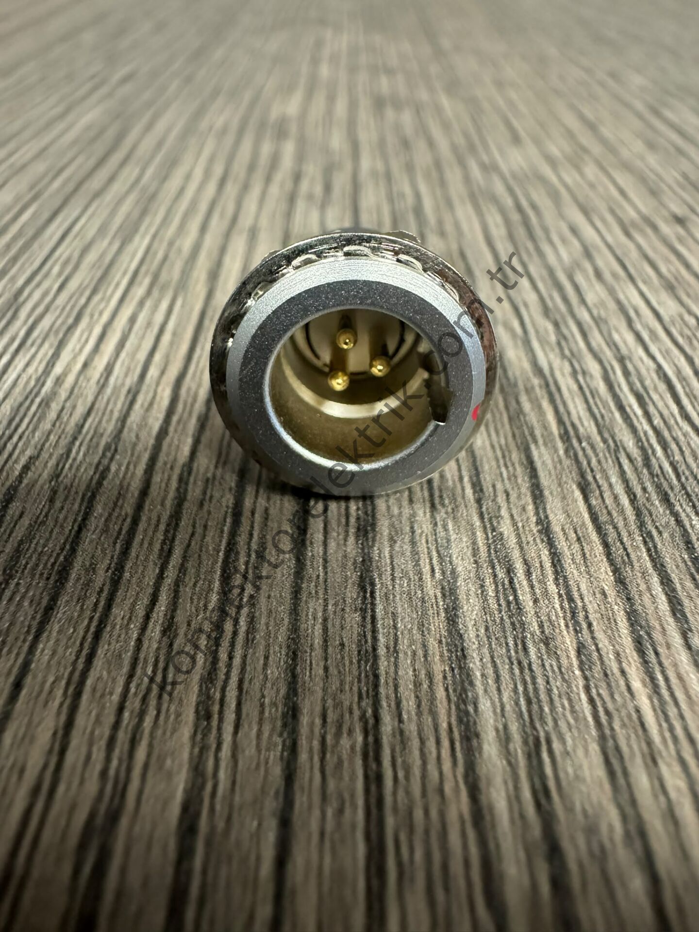 WEIPU ZGG.1B.303.CLA 3 Pin IP50 Metal Kasa Panel Tipi Erkek Medikal Konnektör