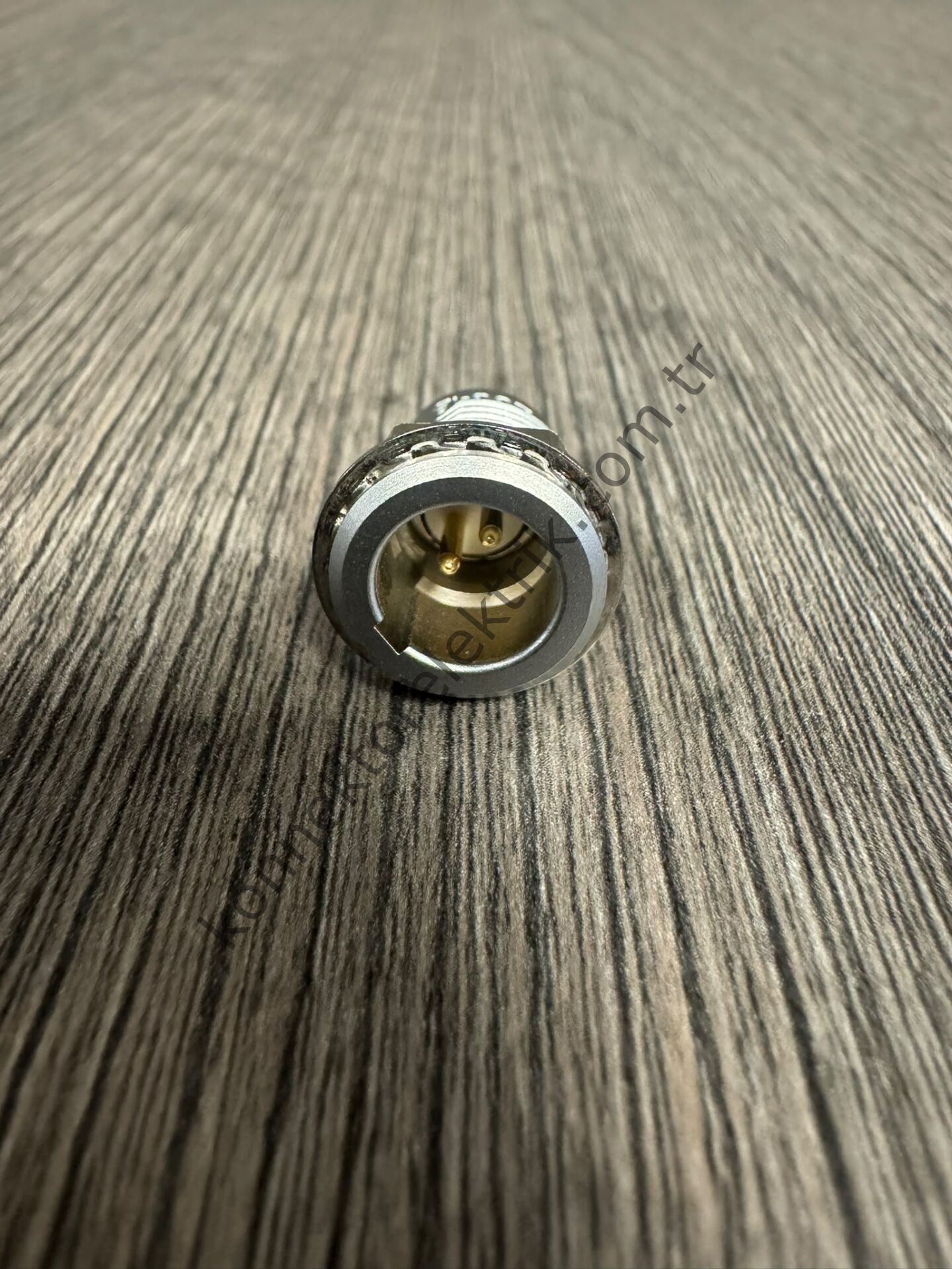 WEIPU ZGG.1B.302.CLA 2 Pin IP50 Metal Kasa Panel Tipi Erkek Medikal Konnektör