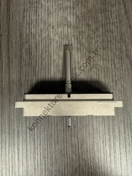 ITT CANNON DLM1-156P 156 Pin Metal Kasa Panel Tipi ZIF Konnektör