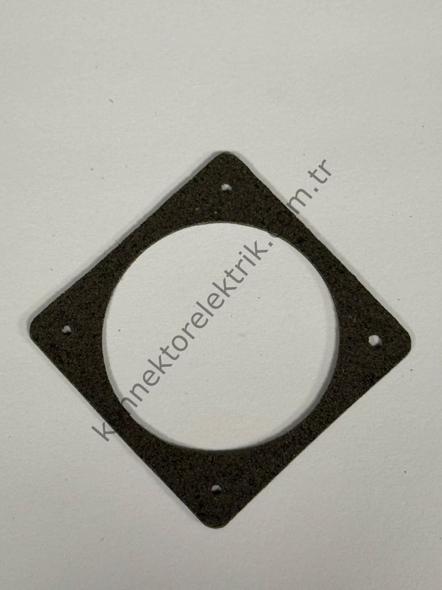 Q&S 24 Shell Size Kare Flanş EMI Gasket Konnektör Contası
