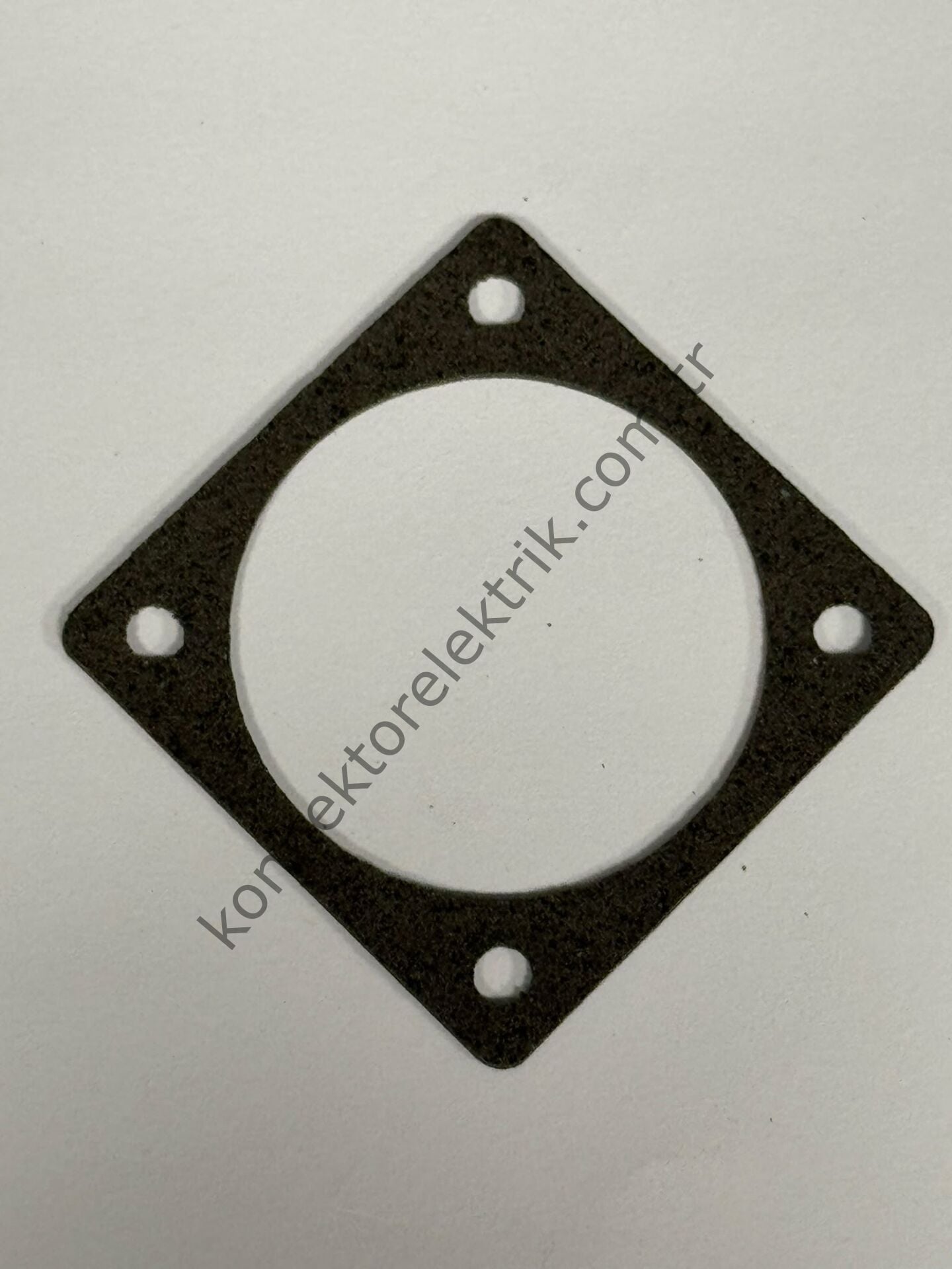 Q&S 28 Shell Size Kare Flanş EMI Gasket Konnektör Contası