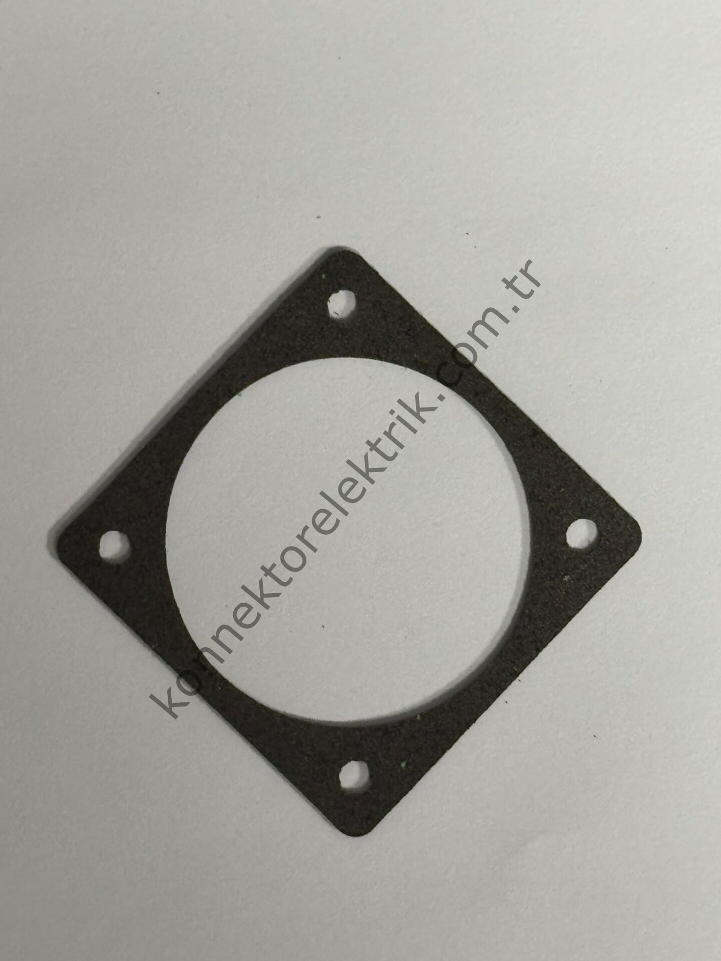 Q&S 32 Shell Size Kare Flanş EMI Gasket Konnektör Contası