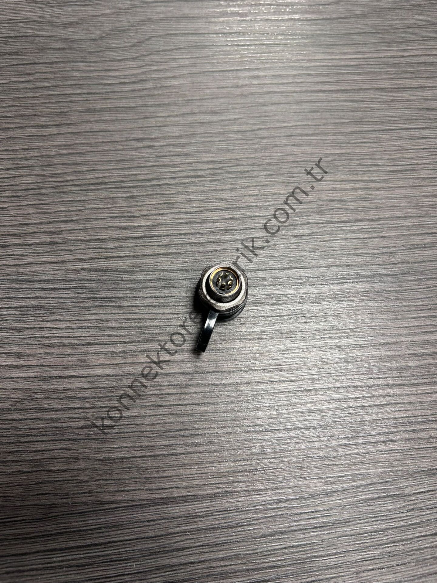 WEIPU ST1212/P6 6 Pin IP67 Metal Kasa Panel Tipi Erkek Su Geçirmez Konnektör