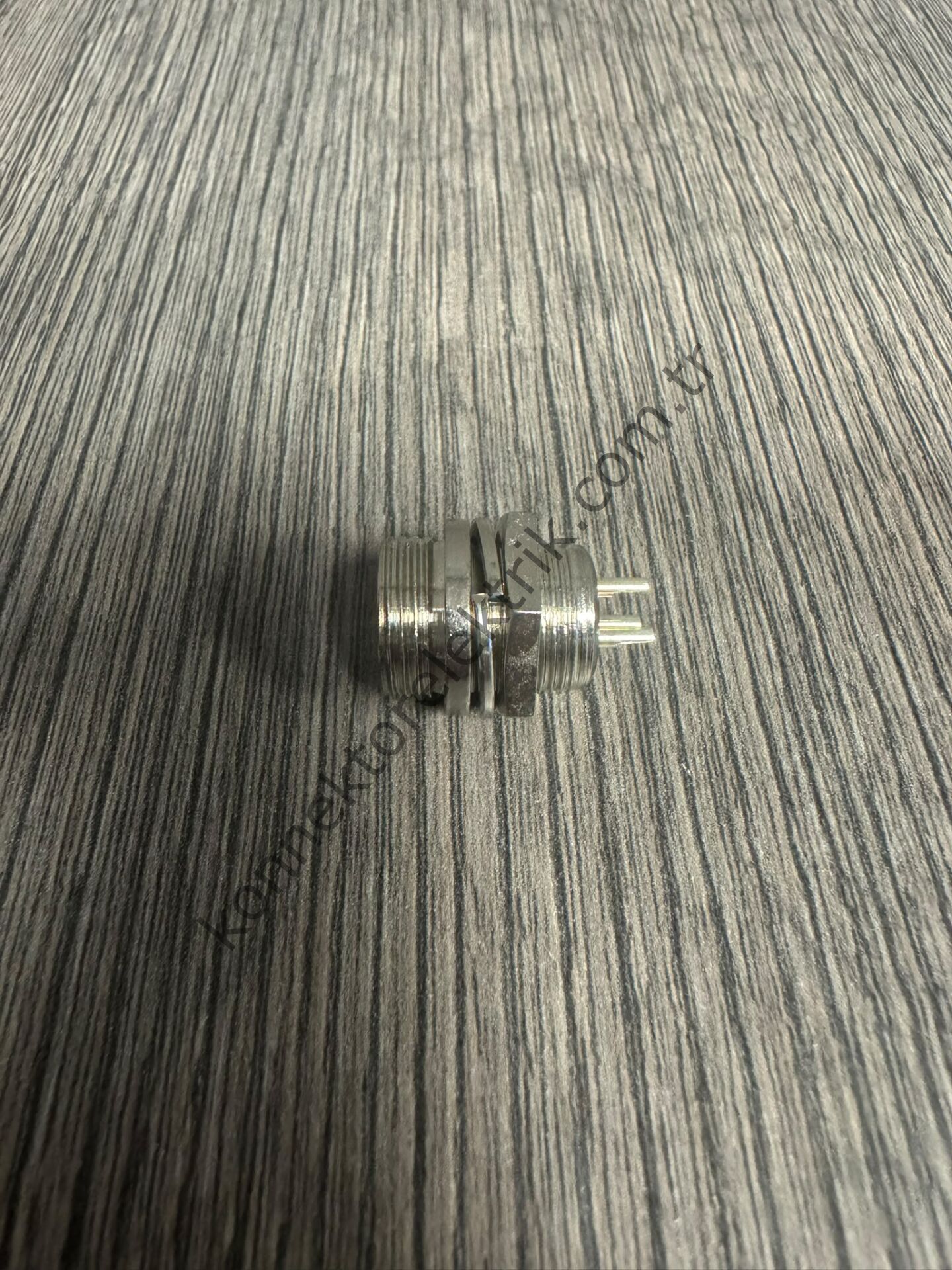 HZ CONNECTORS GX12 12M-3B 3 Pin Metal Kasa Panel Tipi Erkek Mike (Mayk) Konnektör