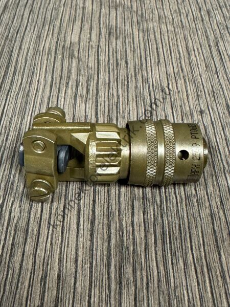 AMPHENOL PT06E8-4P-SR  4 Pin Metal Kasa Kablo Tipi Erkek Askeri Konnektör