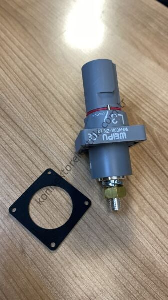 WEIPU WH400A-ZK-L3-M12 1 Pin IP67 400A Panel Tipi Dişi Powerlock Su Geçirmez Konnektör
