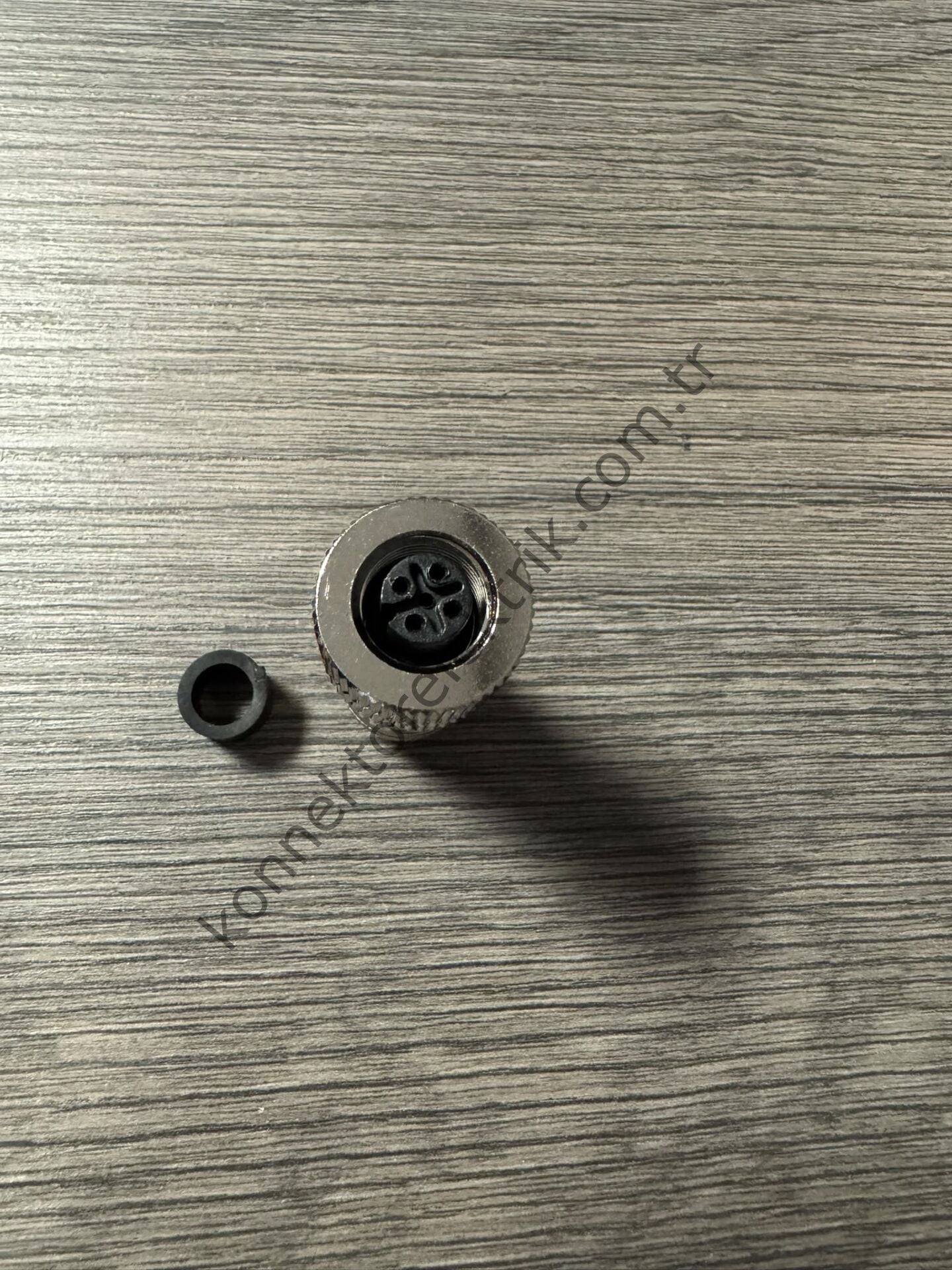 RENHOTEC M12 5 Pin Metal Kasa Kablo Tipi Dişi Endüstriyel Konnektör
