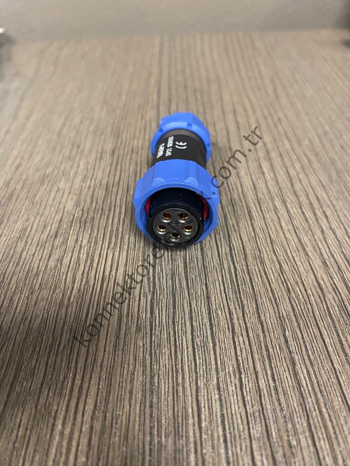 WEIPU SP2110/S5 5 Pin IP68 Plastik Kasa Kablo Tipi Dişi Su Geçirmez Konnektör