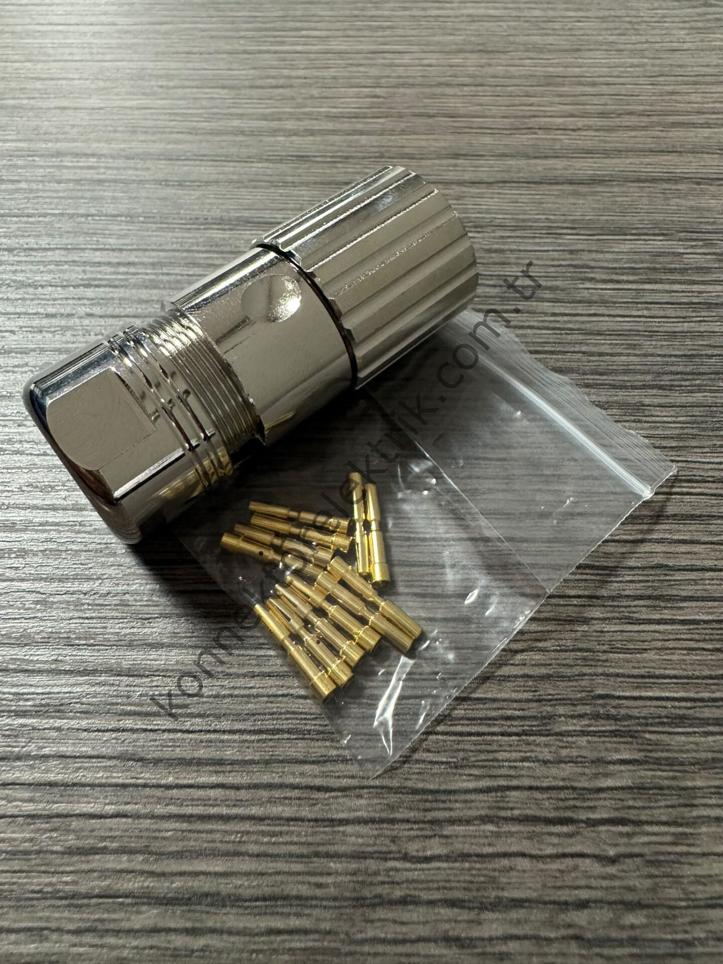 RENHOTEC M23 12 Pin Metal Kasa Kablo Tipi Dişi Endüstriyel Konnektör