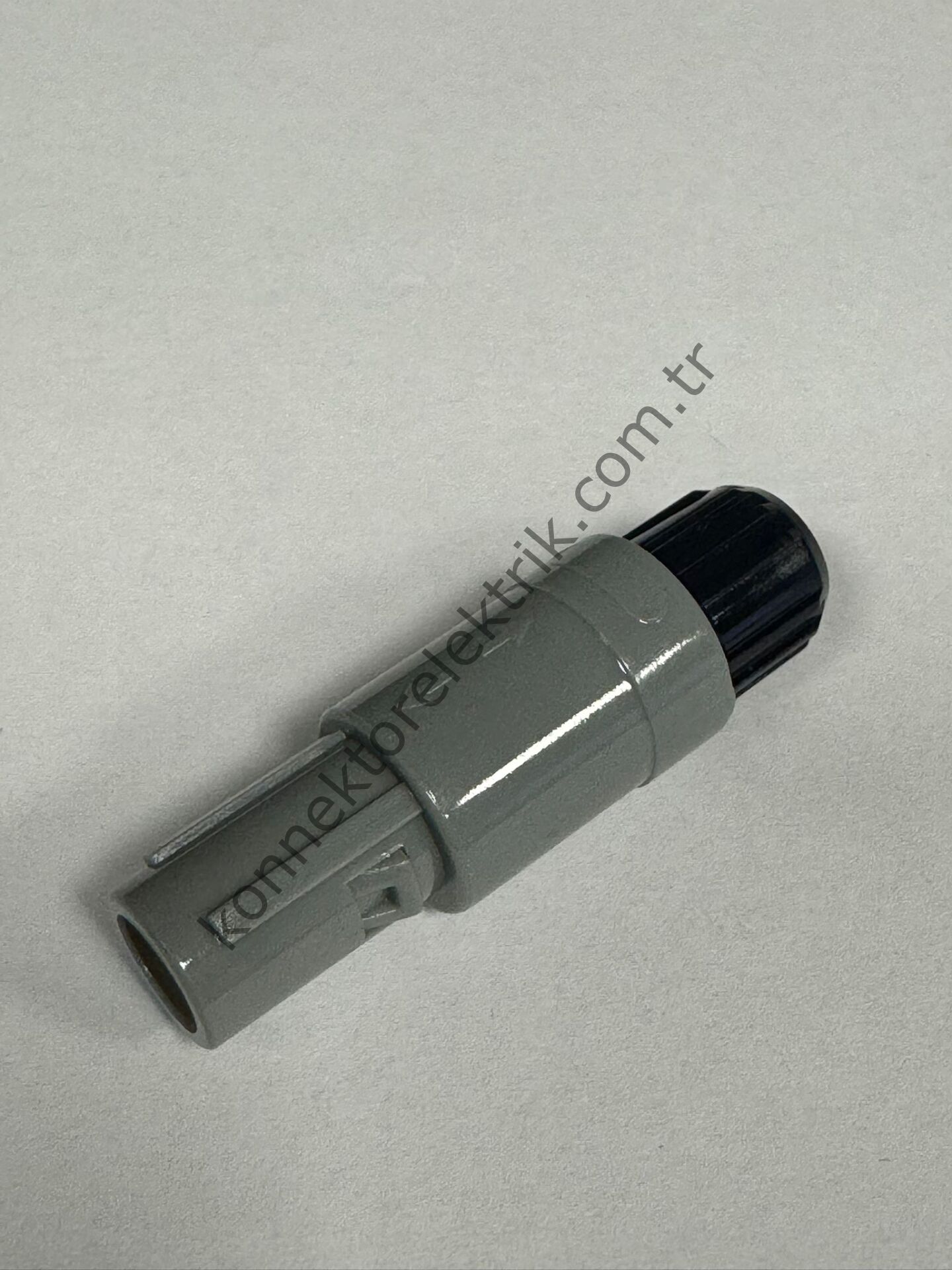 LEMO PAC.M1.2GL.AC65G 12 Pin Plastik Kasa Kablo Tipi Erkek Medikal Konnektör
