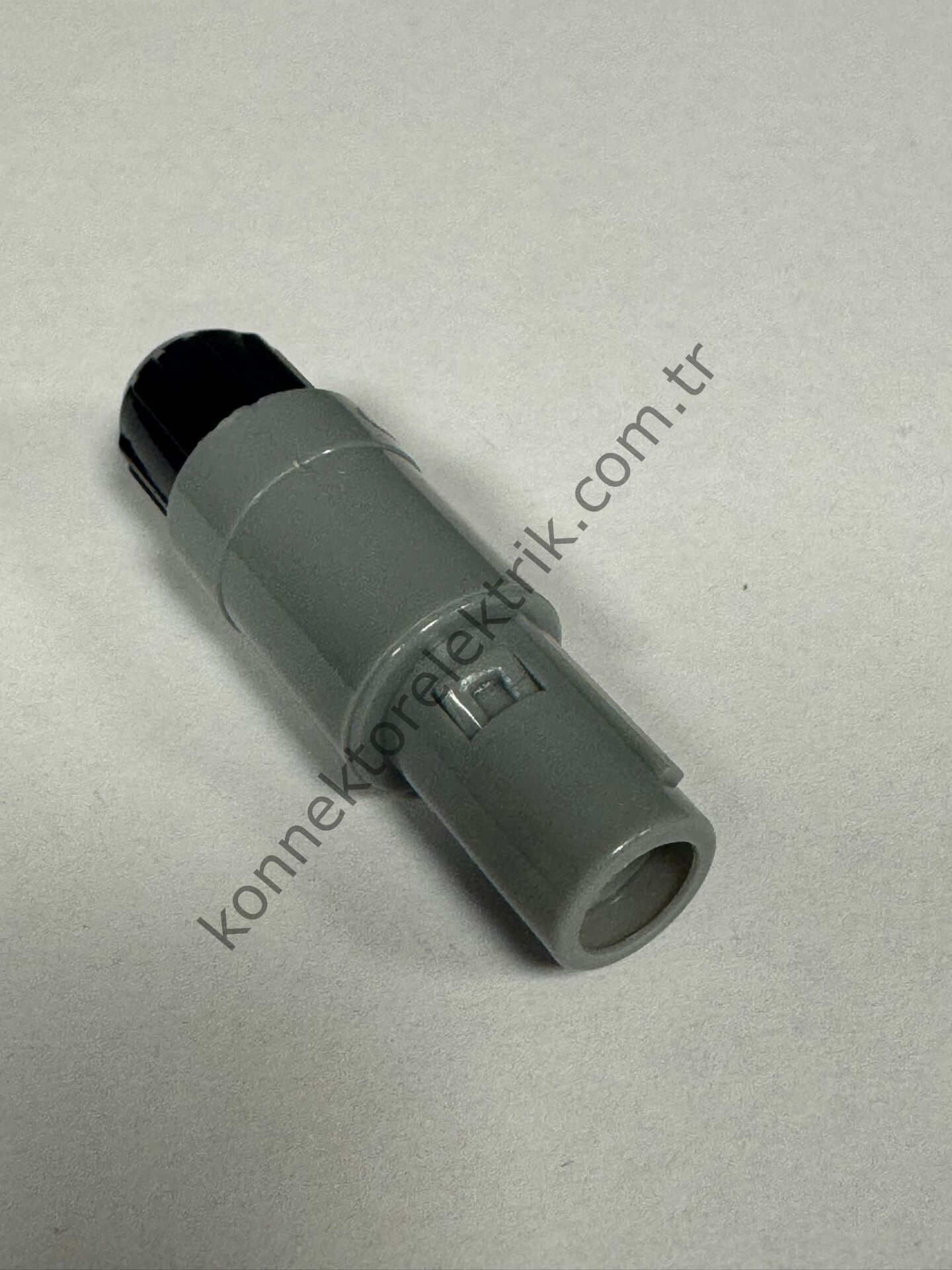 LEMO PAB.M1.2GL.AC65G 12 Pin Plastik Kasa Kablo Tipi Erkek Medikal Konnektör