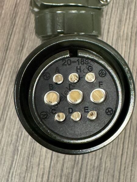 HZ CONNECTORS MS3108F 20-18S 9 Pin 90° Metal Kasa Kablo Tipi Dişi Askeri Konnektör