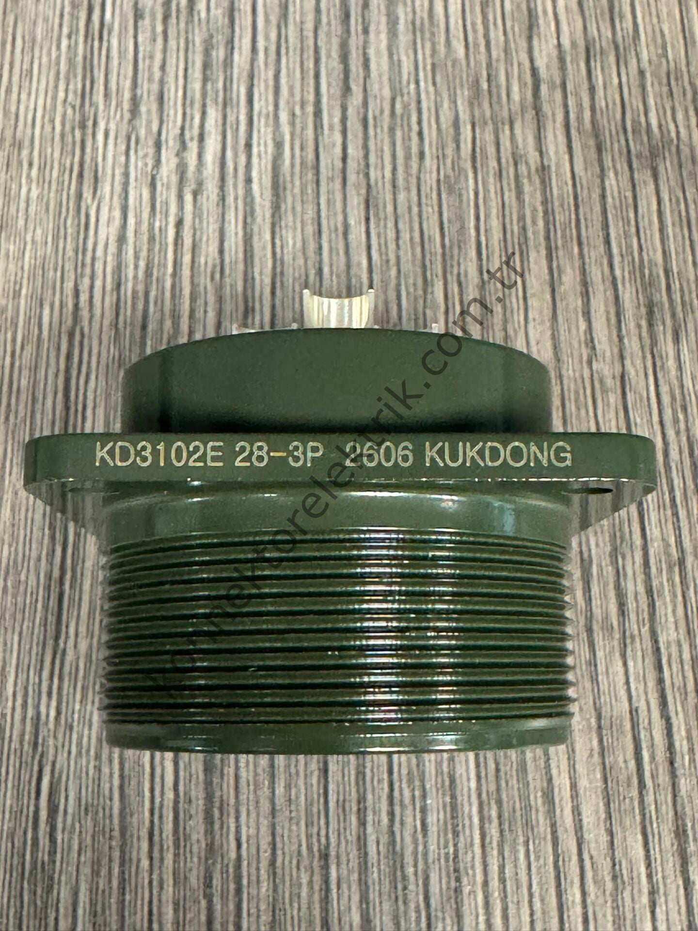 KUKDONG MS3102E 28-3P 3 Pin Metal Kasa Panel Tipi Erkek Askeri Konnektör