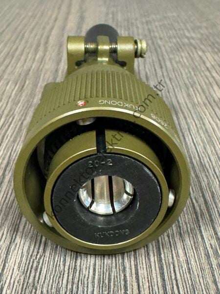 KUKDONG KDB06E 20-2S 1 Pin Metal Kasa Bayonet Kablo Tipi Dişi Askeri Konnektör
