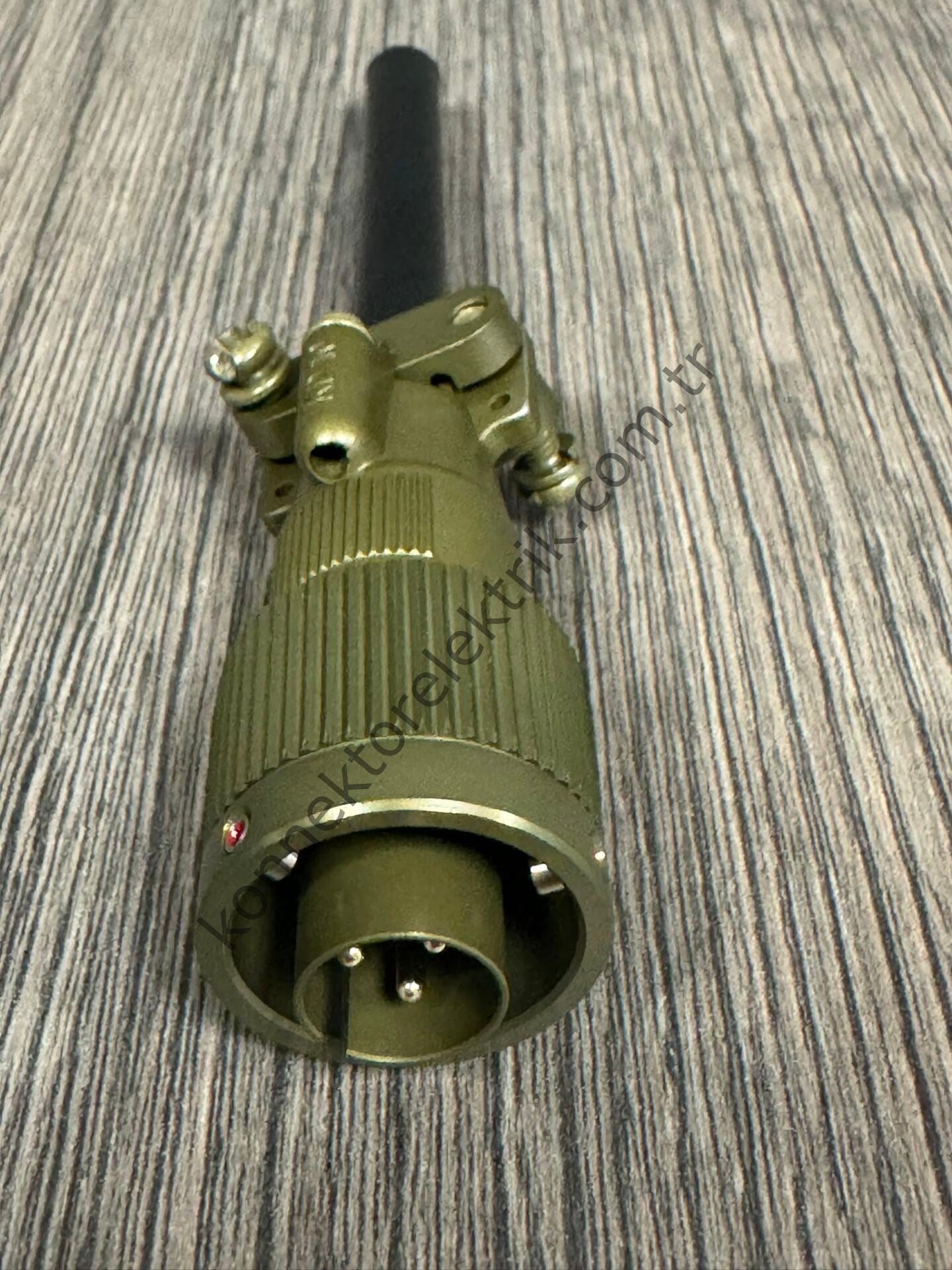 KUKDONG KDB06E 10SL-3P 3 Pin Metal Kasa Bayonet Kablo Tipi Erkek Askeri Konnektör