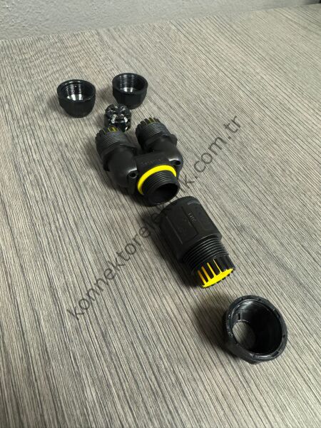 GREENWAYCS M685-U  IP68 5 Pin 10-14mm Y Ek Mufu